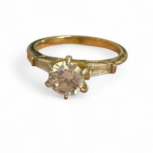 Vintage Gold Plated 925 Sterling Round Brilliant Cut Ring size 10 Romantic